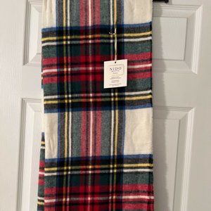 Nido Notte Italia Plaid Throw Blanket